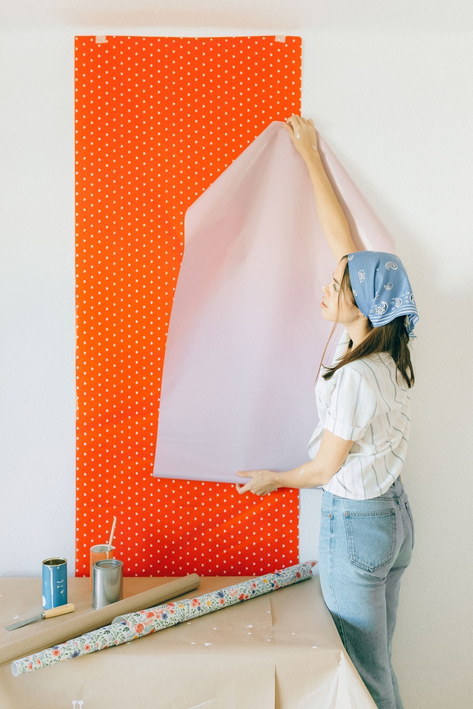 Pose d'un revêtement mural